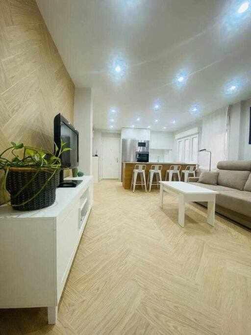 Argus Poniente By Silastur Gijon Exterior photo